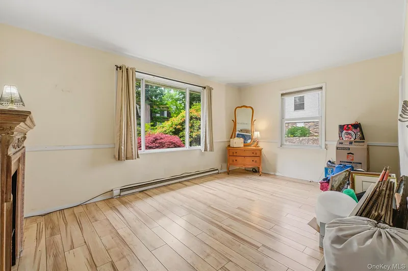 24 Tamarack Road Photo 12