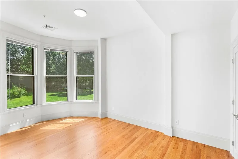 31 Parade Street  #201 Photo 12