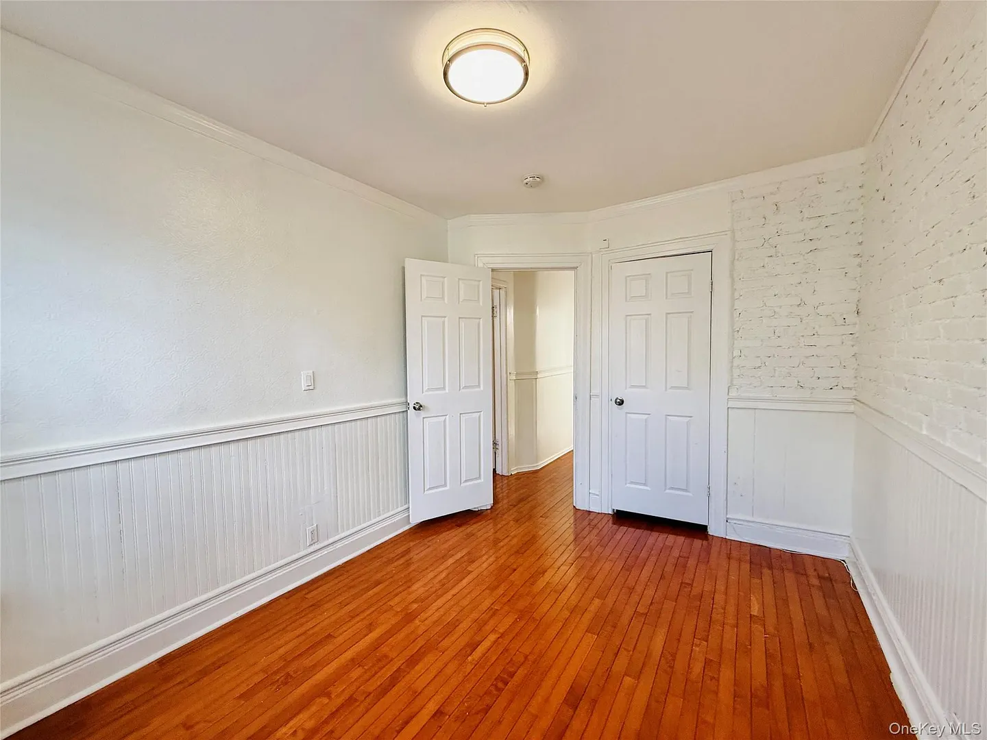2879 Harrington Avenue Photo 9
