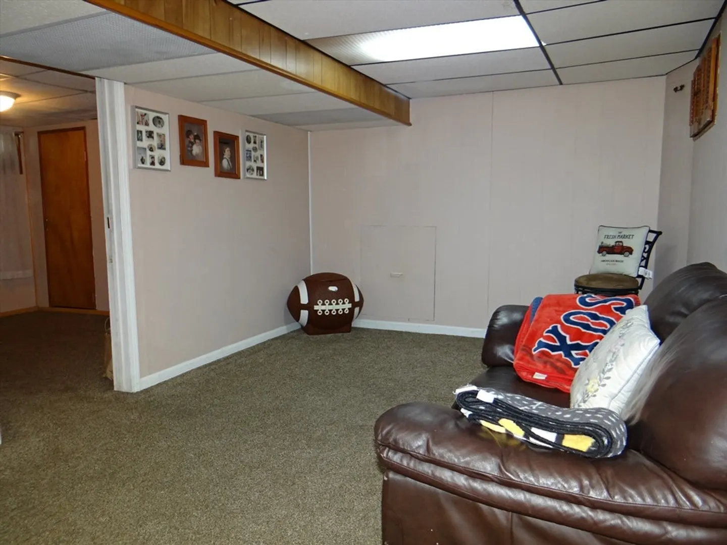 25 Marshall Ave Photo 29