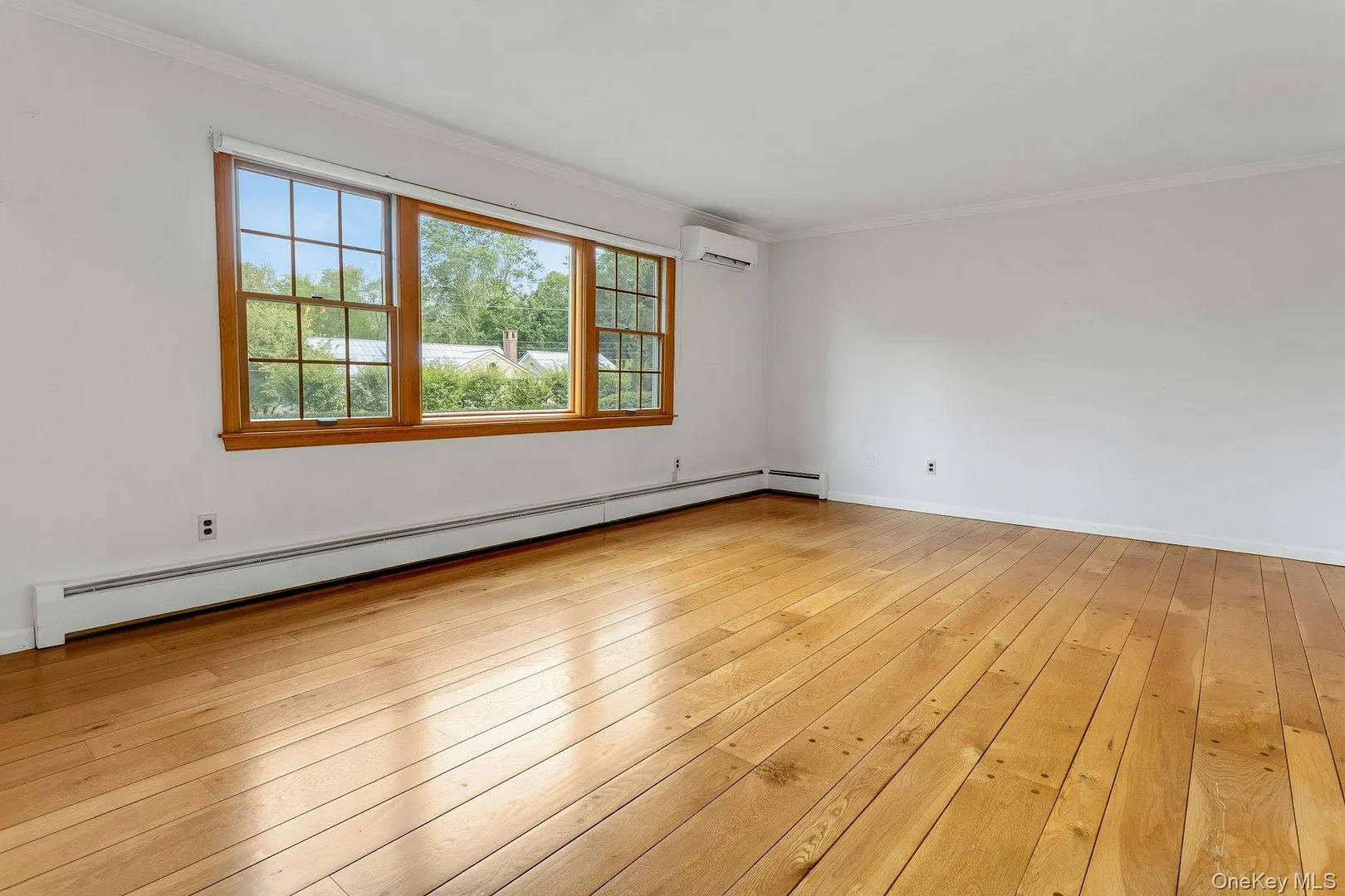 5 Spruce Pond Lane Photo 3