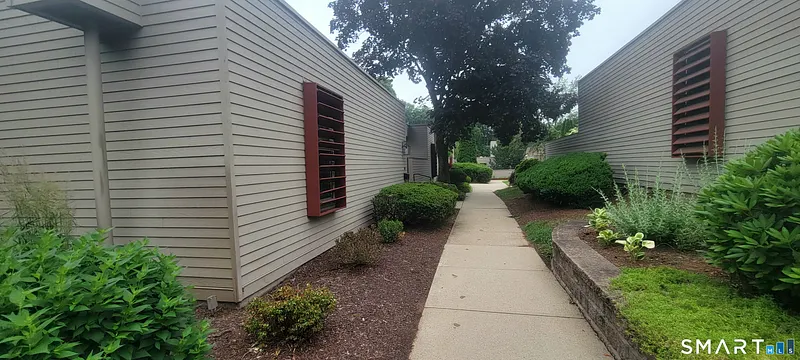 37 Charlton Hill Road #37 Photo 13