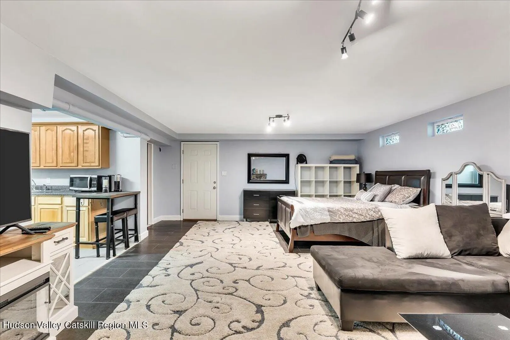 6196 New York 81 Photo 41