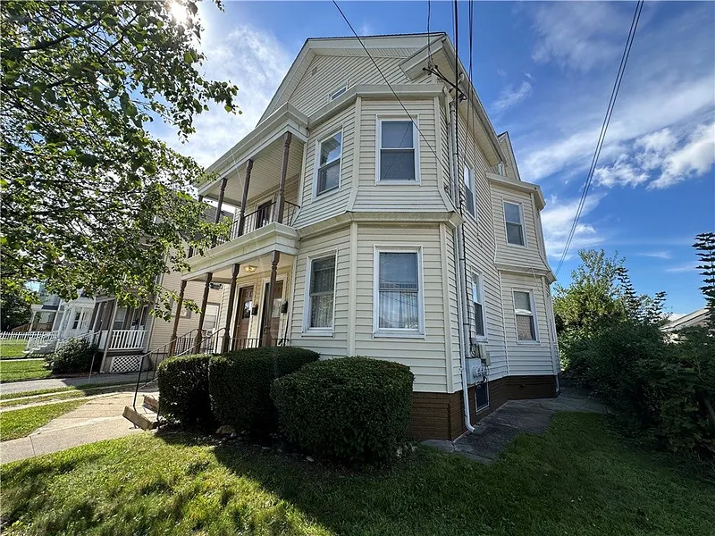 1245 Cranston Street  #2 Photo 1