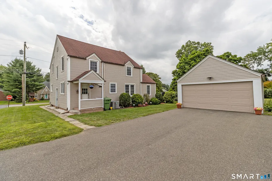 147 Old Mill Road Photo 9