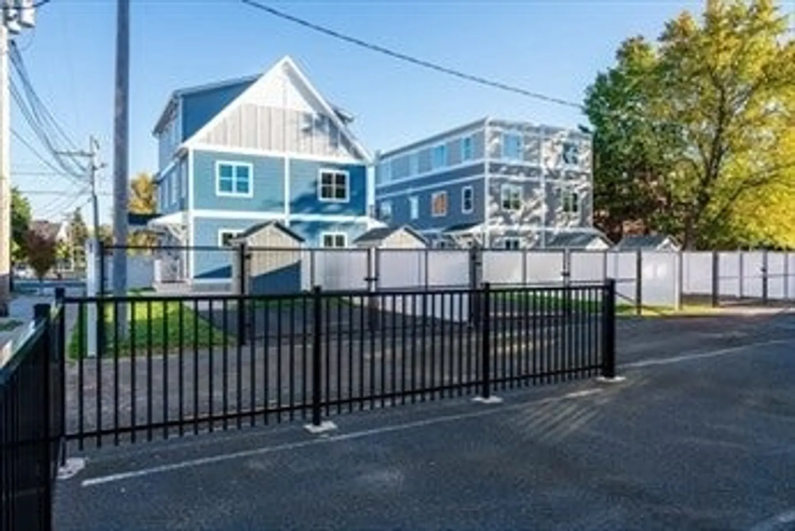 680 South East St. Photo 10