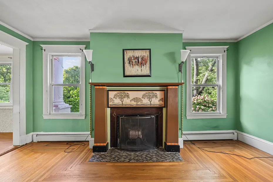 203 Bartlett Ave Photo 8