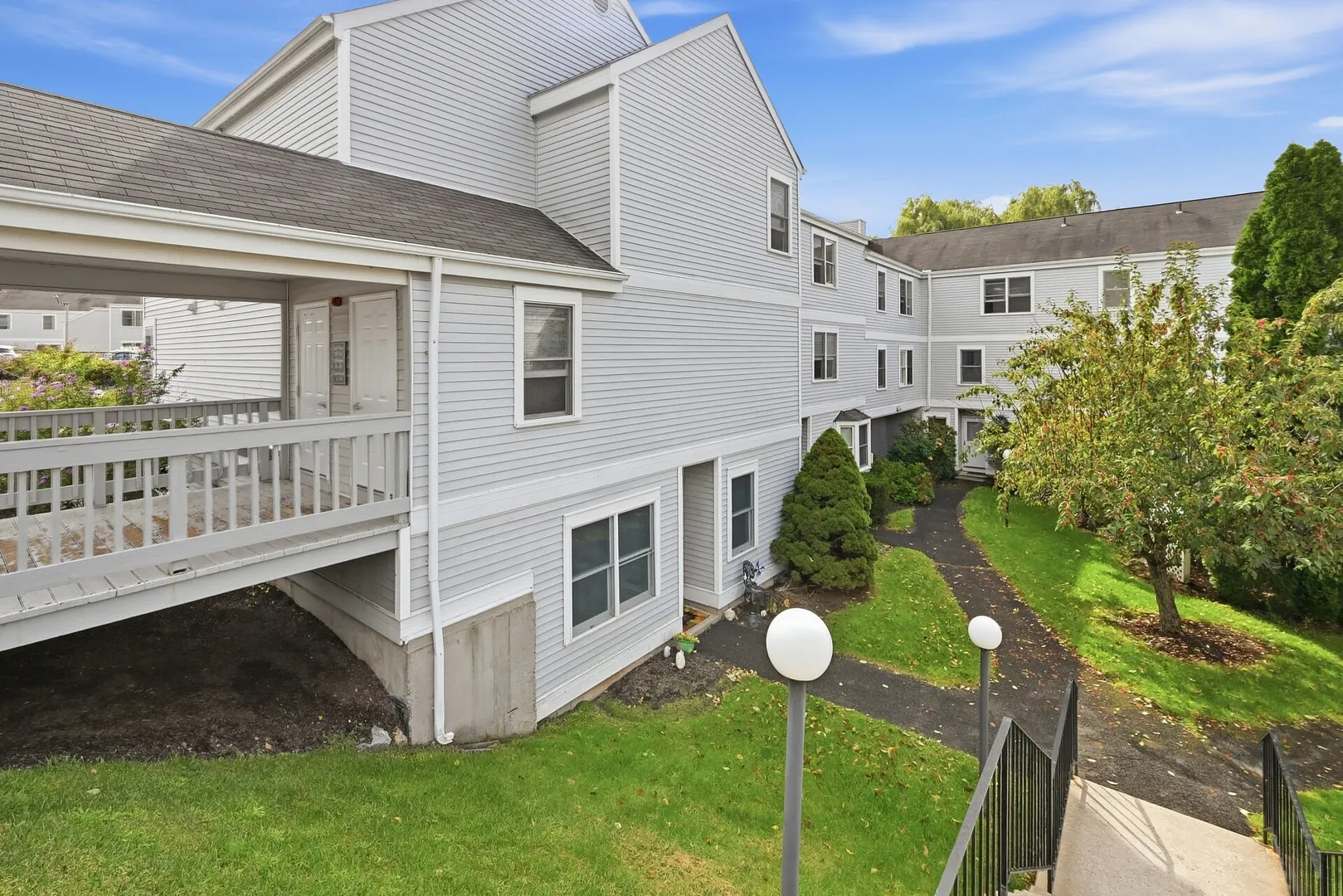 55 Mill Plain Road  #32-1 Photo 29
