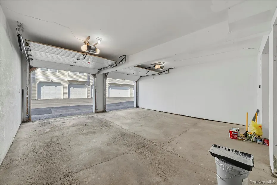 2107 Whispering Hills Photo 16