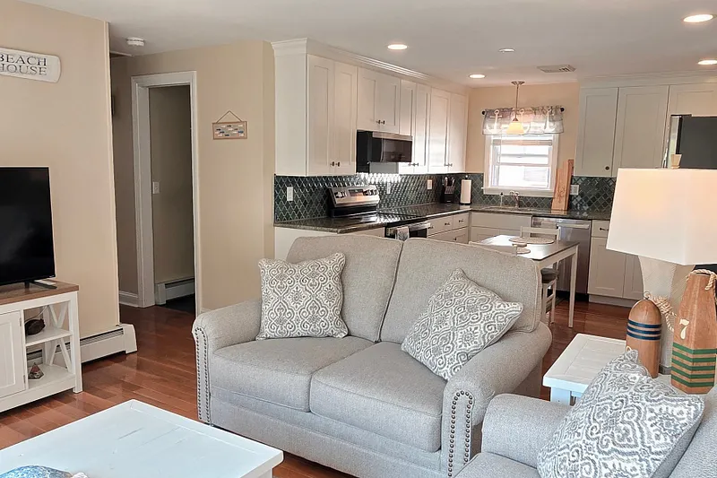 24 West Shore Drive Photo 5