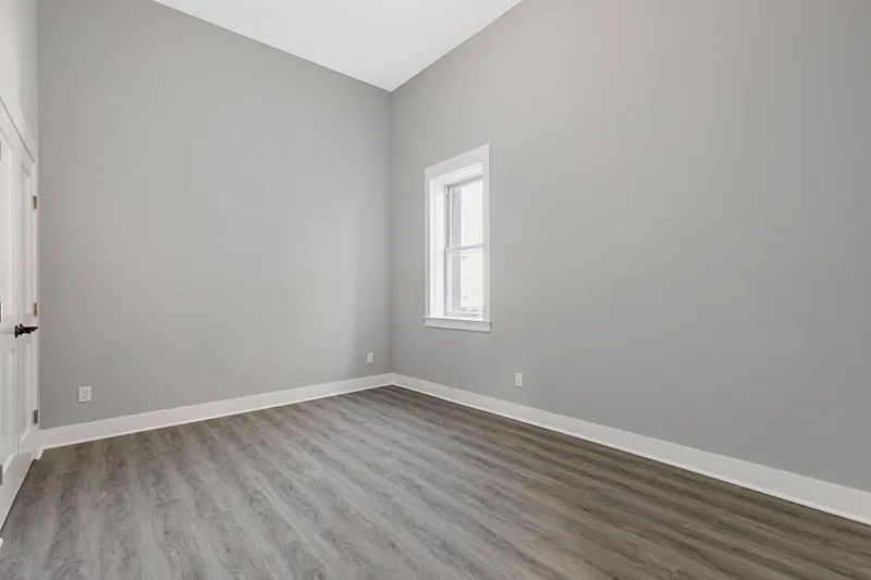 47 Beekman Avenue  #33 Photo 5