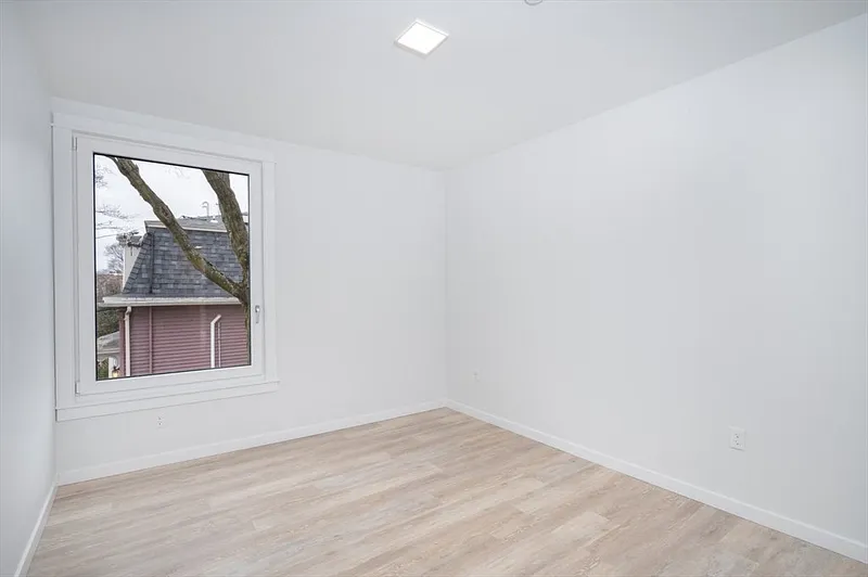 205 Beacon Street  #203 Photo 6