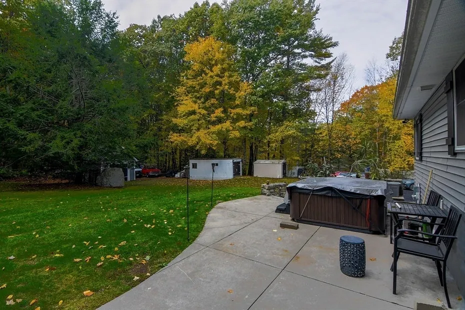 85 Paddock Rd Photo 33