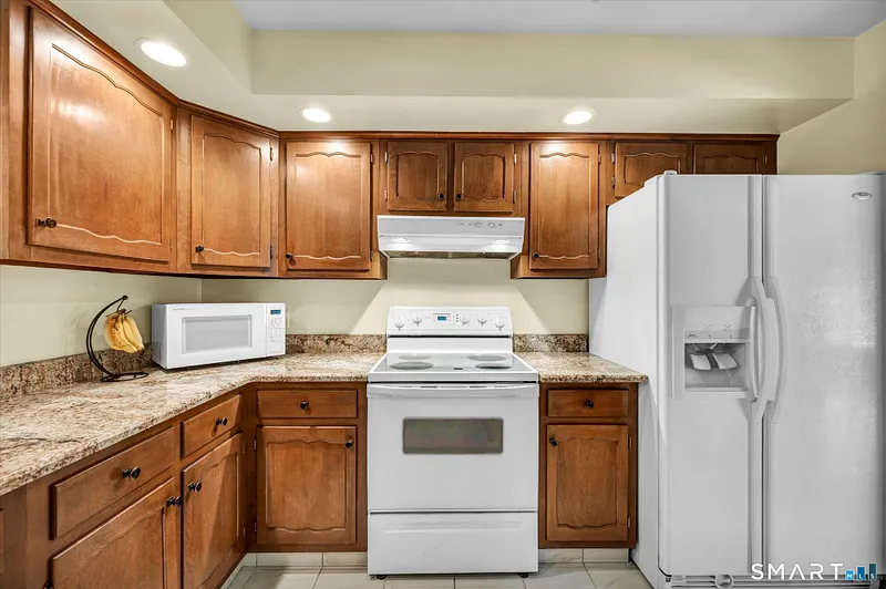 73 Rolling Ridge Road Photo 23