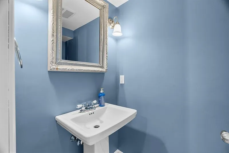 21 Oakvale Road Photo 32