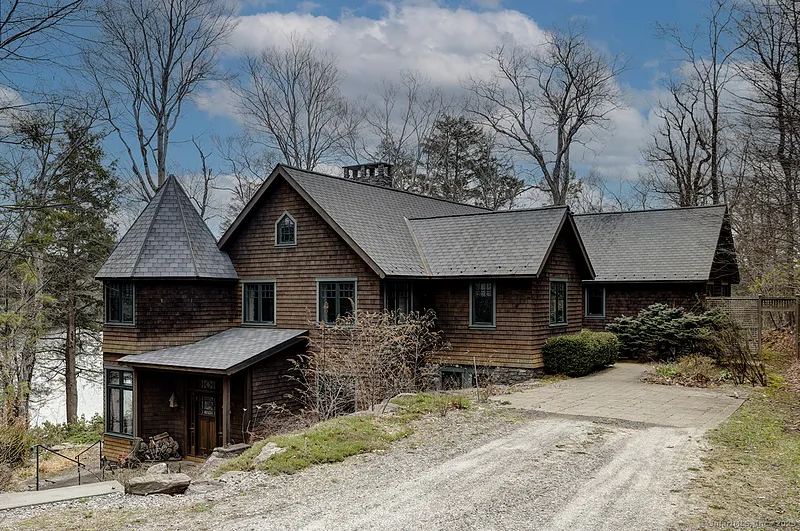 152 Tower Hill Road Photo 1