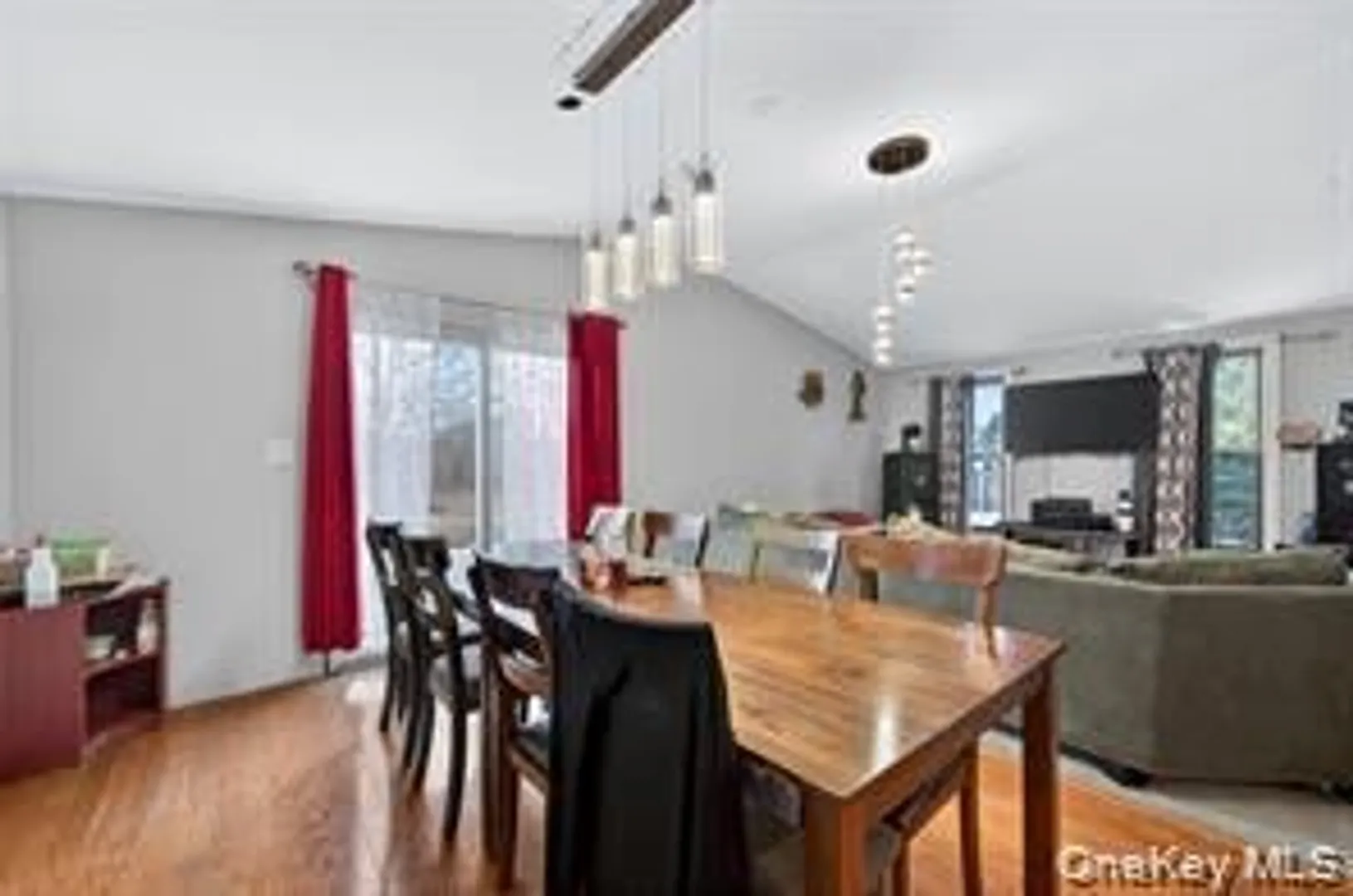 251 Prospect Road Photo 4
