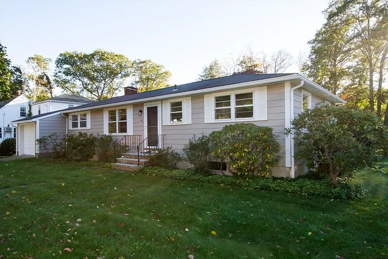 15 Buttonwood Ln #1 Photo 13