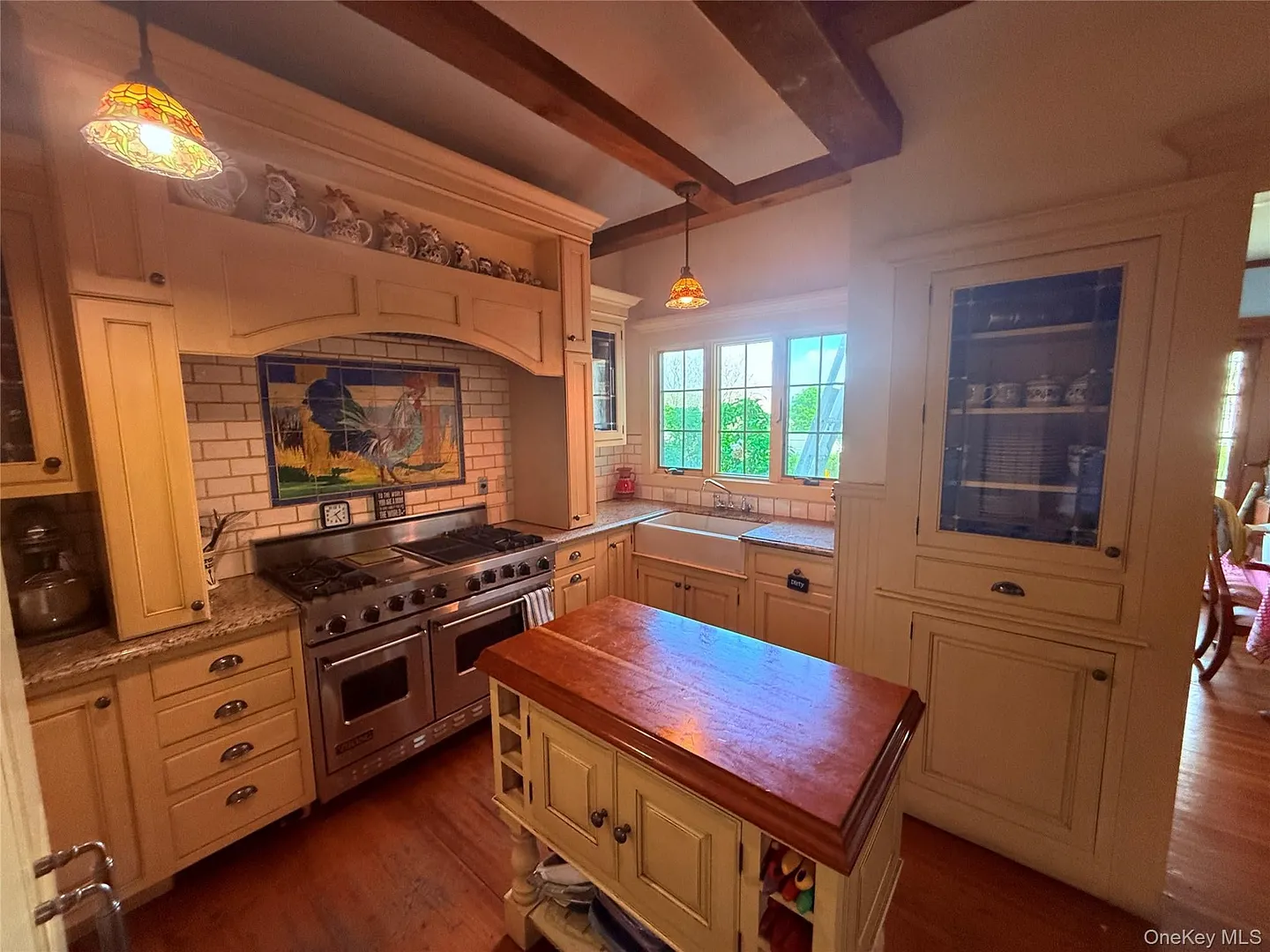 205 High Street Photo 6