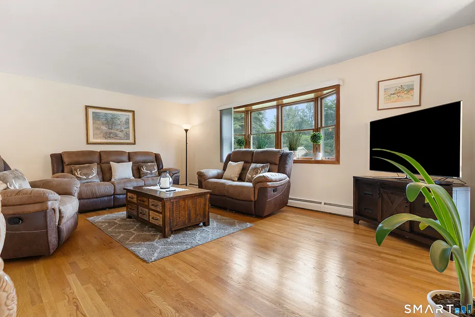 19 Driftwood Lane Photo 12