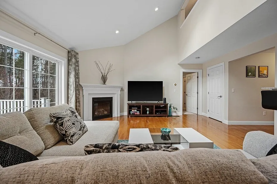 13 Emily Dr #13 Photo 6