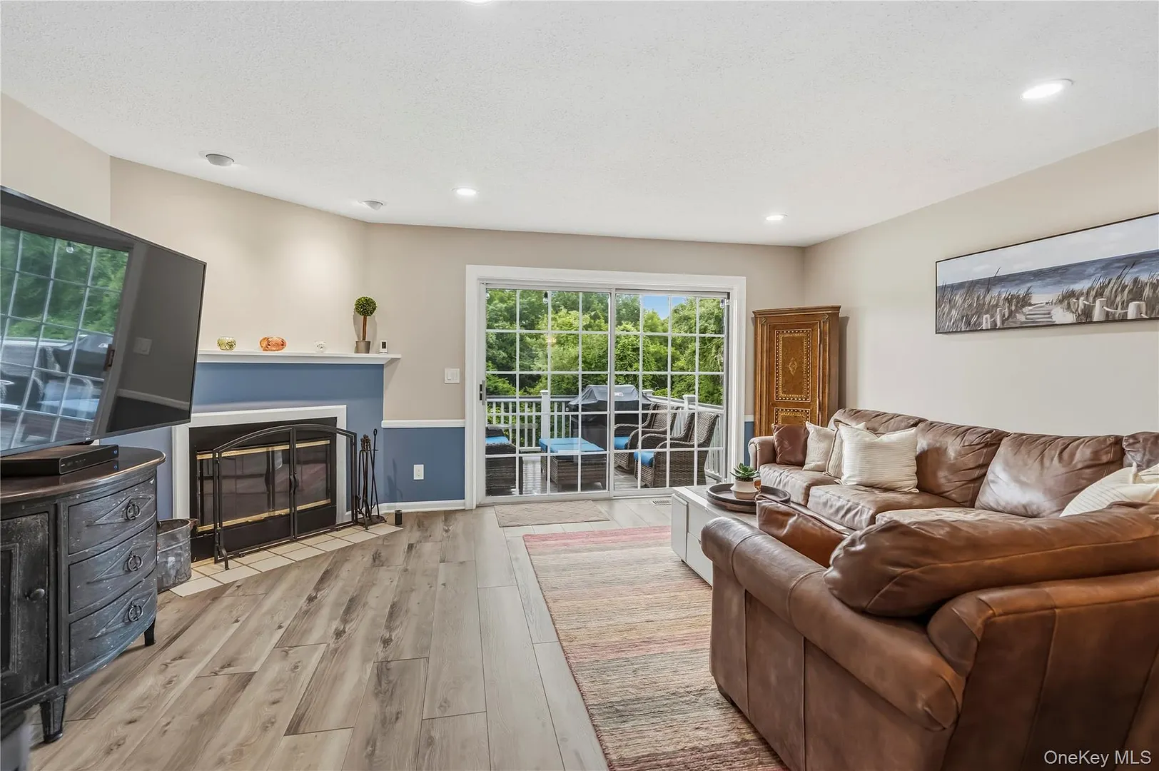 1404 Scarborough Drive Photo 9