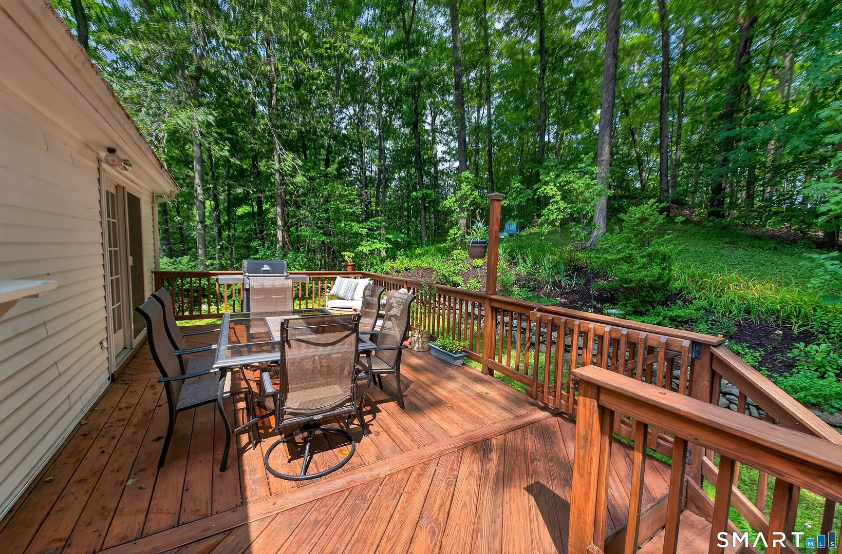 123 Janeway Drive Photo 6