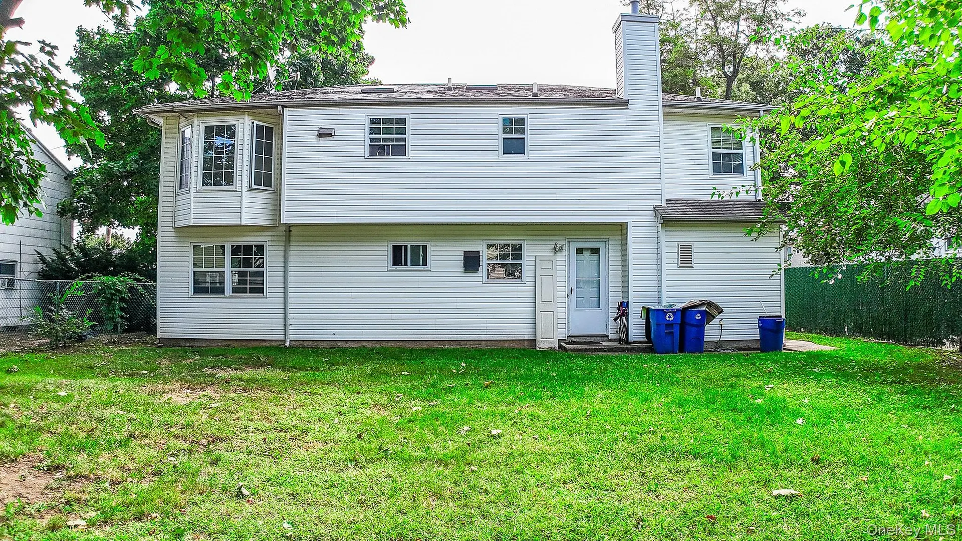 1056 Arthur Street Photo 22