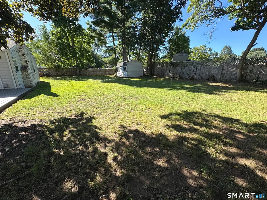 77 Curtis Road Photo 24
