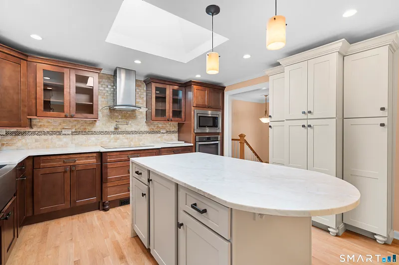 27 Amherst Place Photo 8