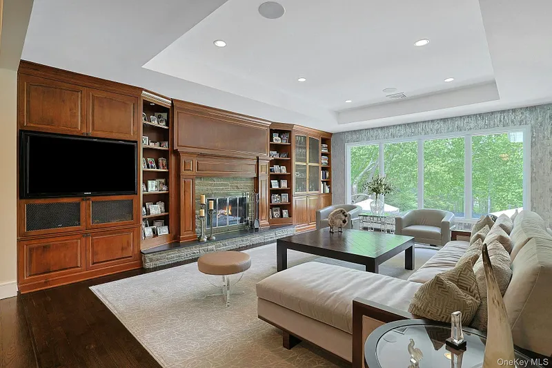 45 Jackson Road Photo 18