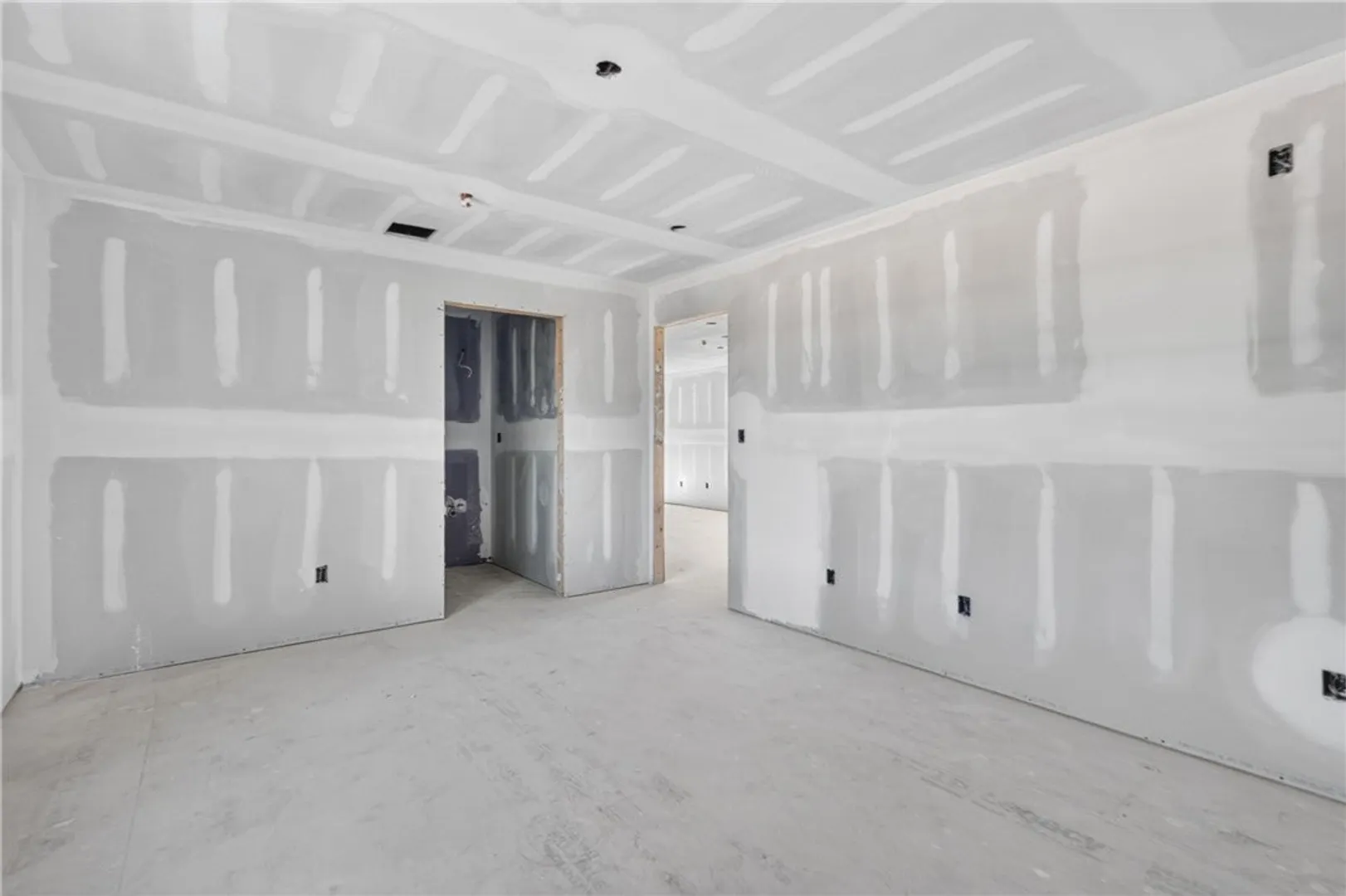 141 Ocean Street Photo 15