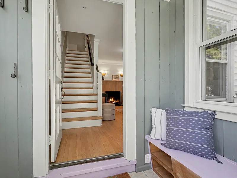 14 Koger Road Photo 3