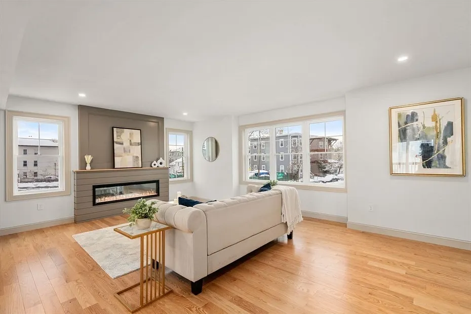 2 Lodi St  #A Photo 13