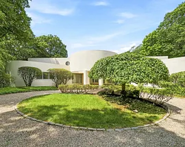20 Bessel Lane