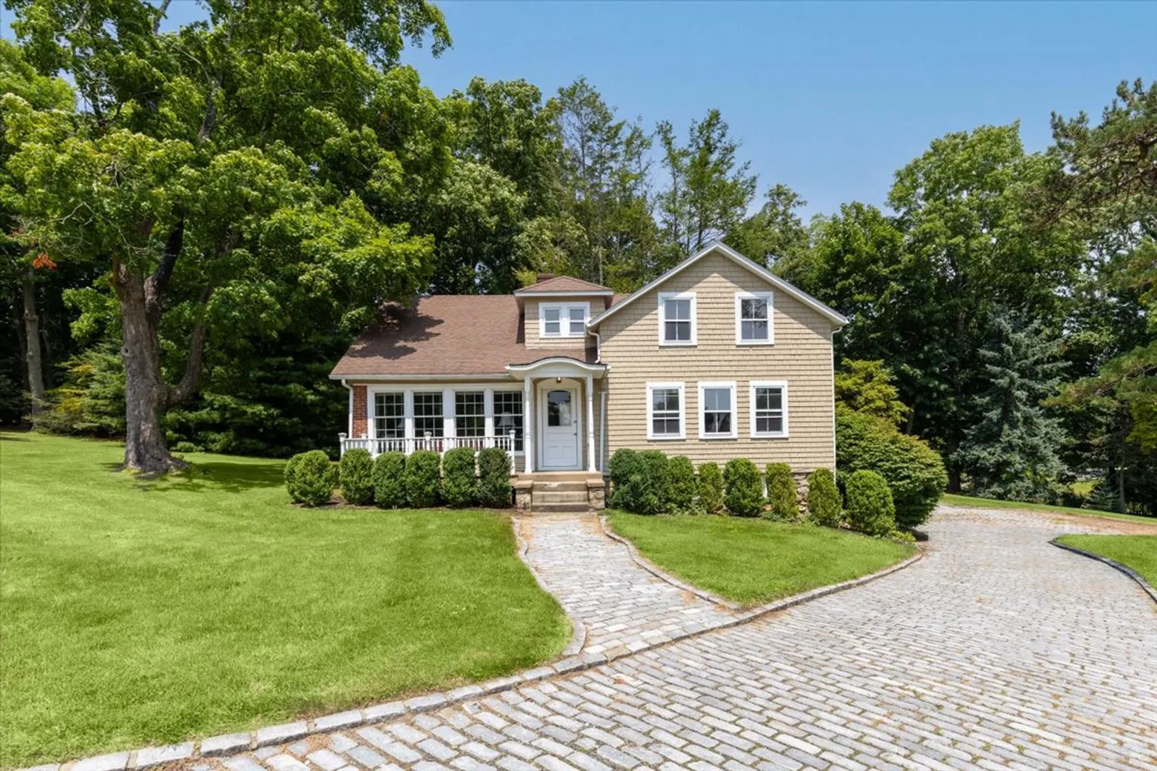 2525 Purchase Street Photo 72