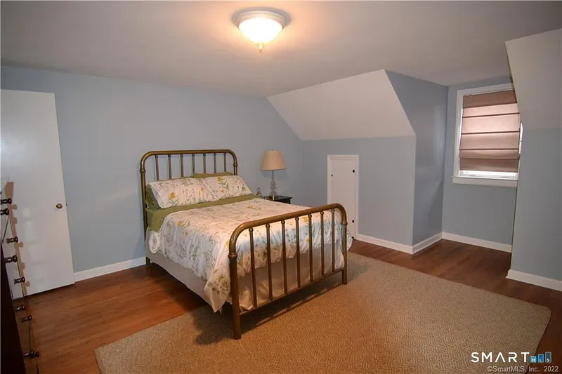 71 Silvermine Avenue Photo 9