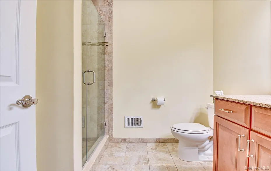 28 Hickory Lane Photo 24