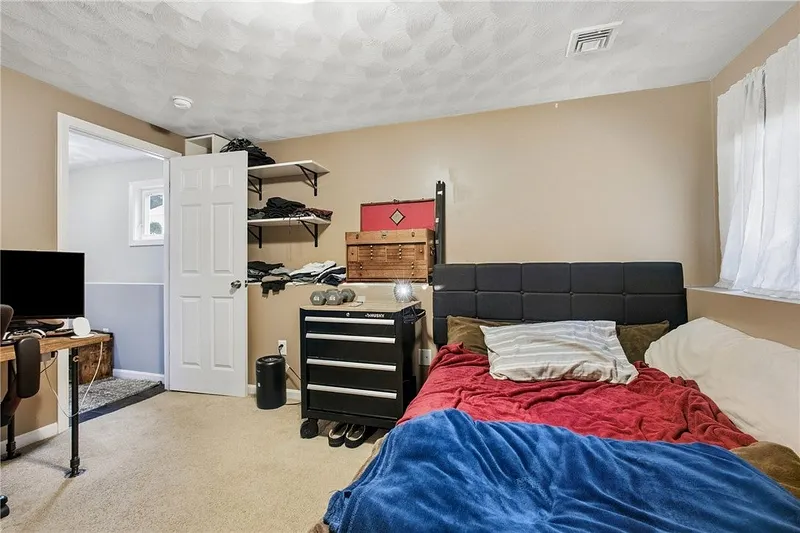 68 Red Brook Lane Photo 33