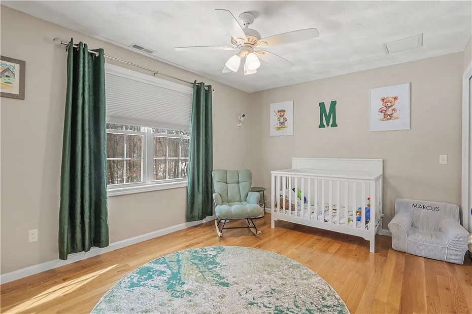 100 Franklin Road Photo 34