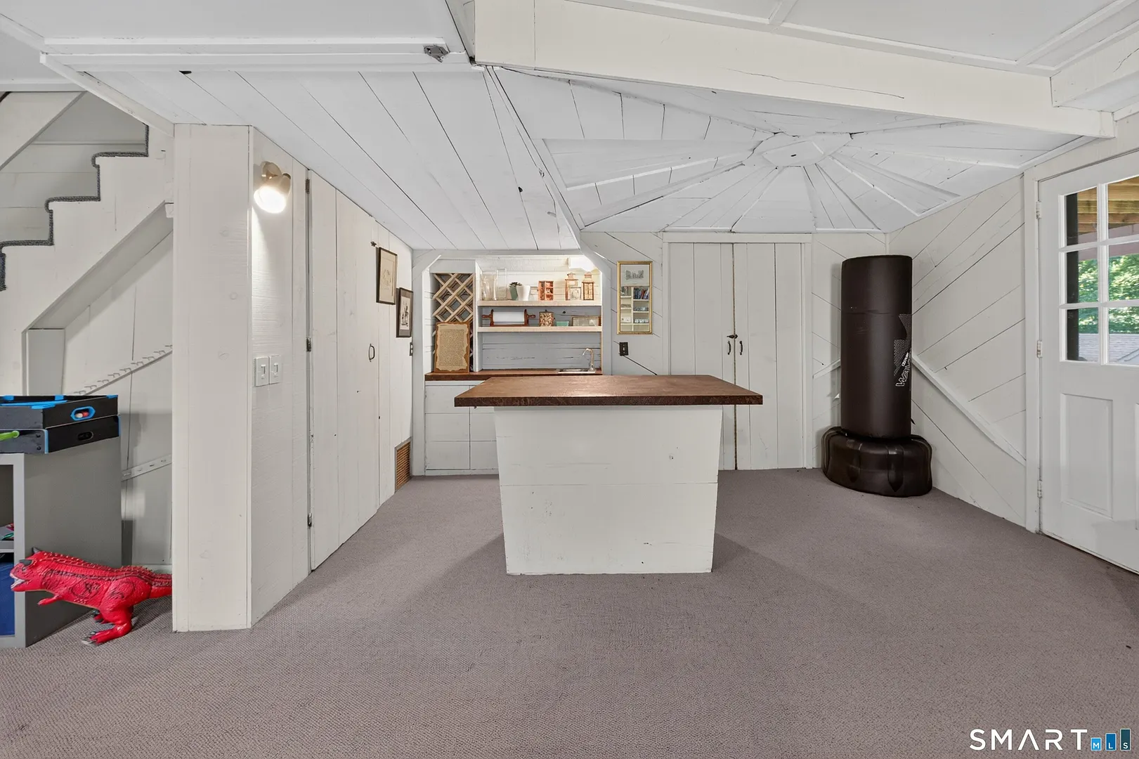 87 Chevas Road Photo 28