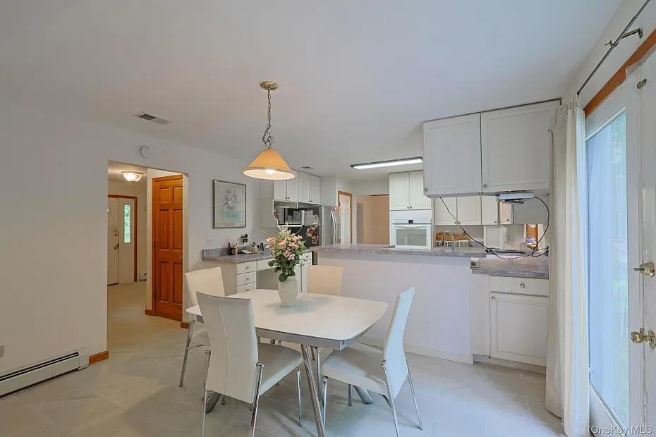 23 Allison Drive Photo 9