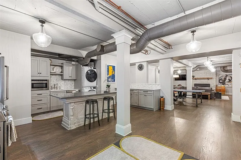 79 Clarendon Avenue Photo 39
