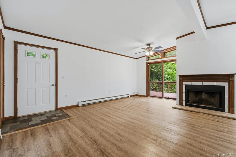 35 Moccasin View Road Photo 6