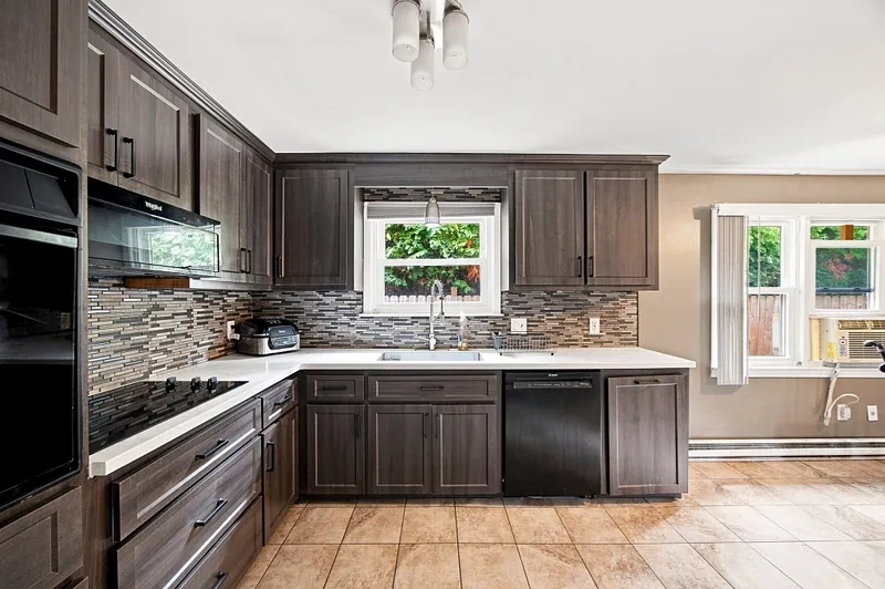 63 Martel Rd Photo 15
