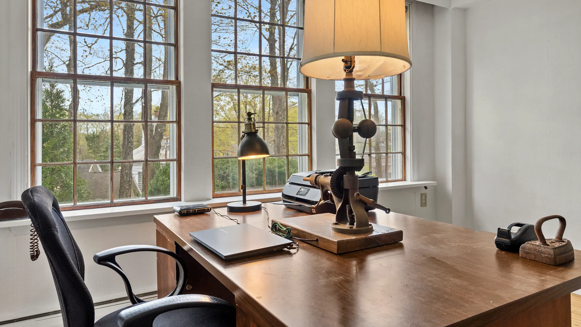 6 Tyringham Rd Photo 12