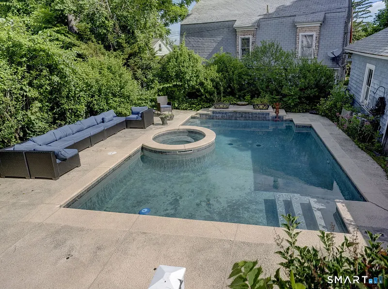 46 Merriman Street Photo 6