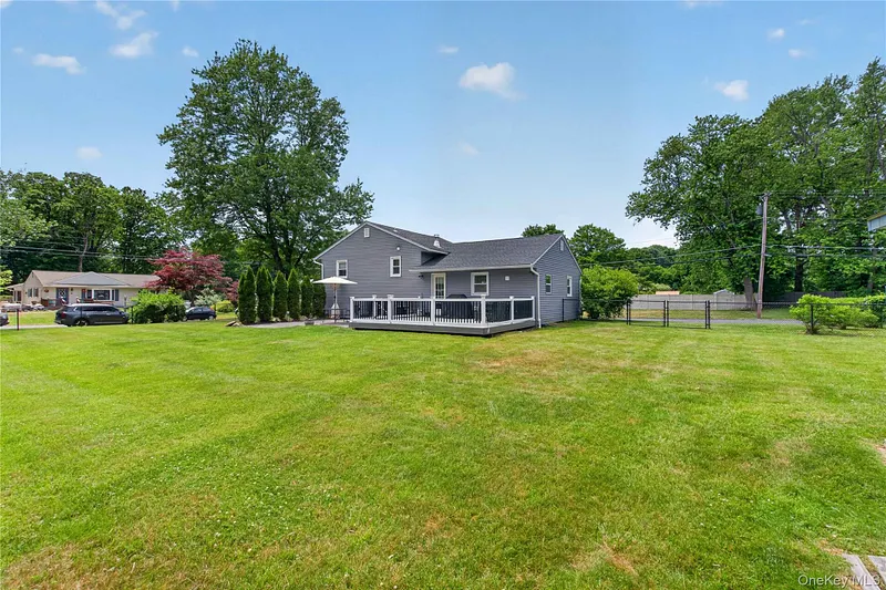 9 Arbor Drive Photo 30