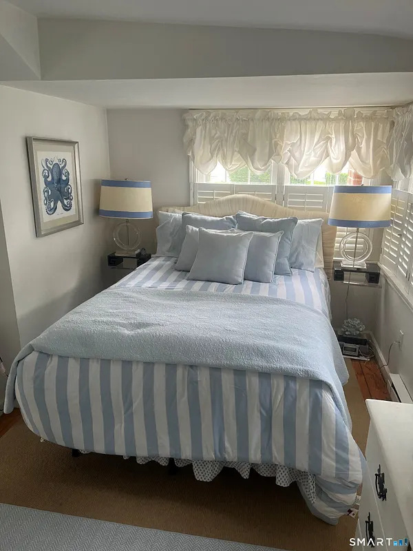 Essex Rental Photo 15