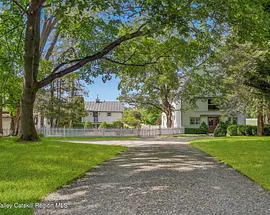 47 White Bridge Road
